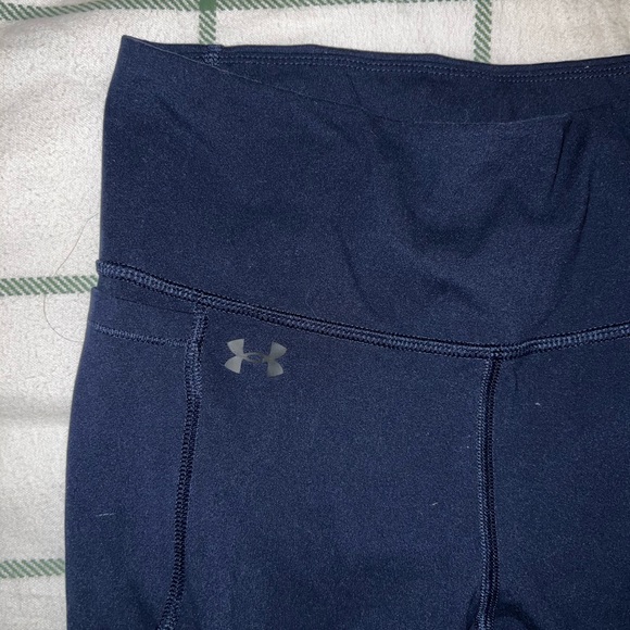 under armour leggings - Picture 2 of 3